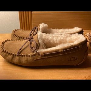 Ugg womens slipper